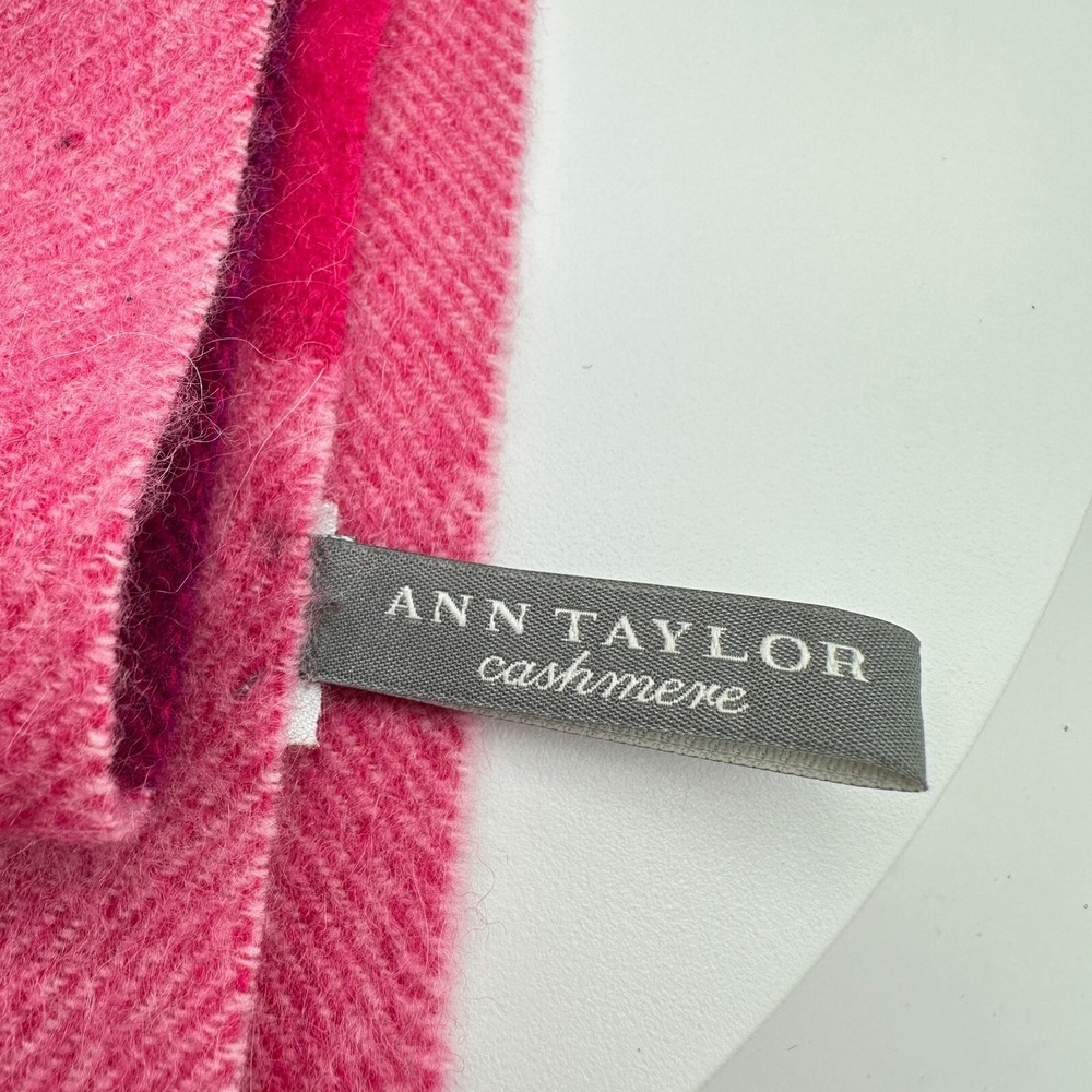 Ann Taylor Cashmere Scarf Long Pink Ombre Color Block Stripe Winter Quiet Luxury - Picture 3 of 5